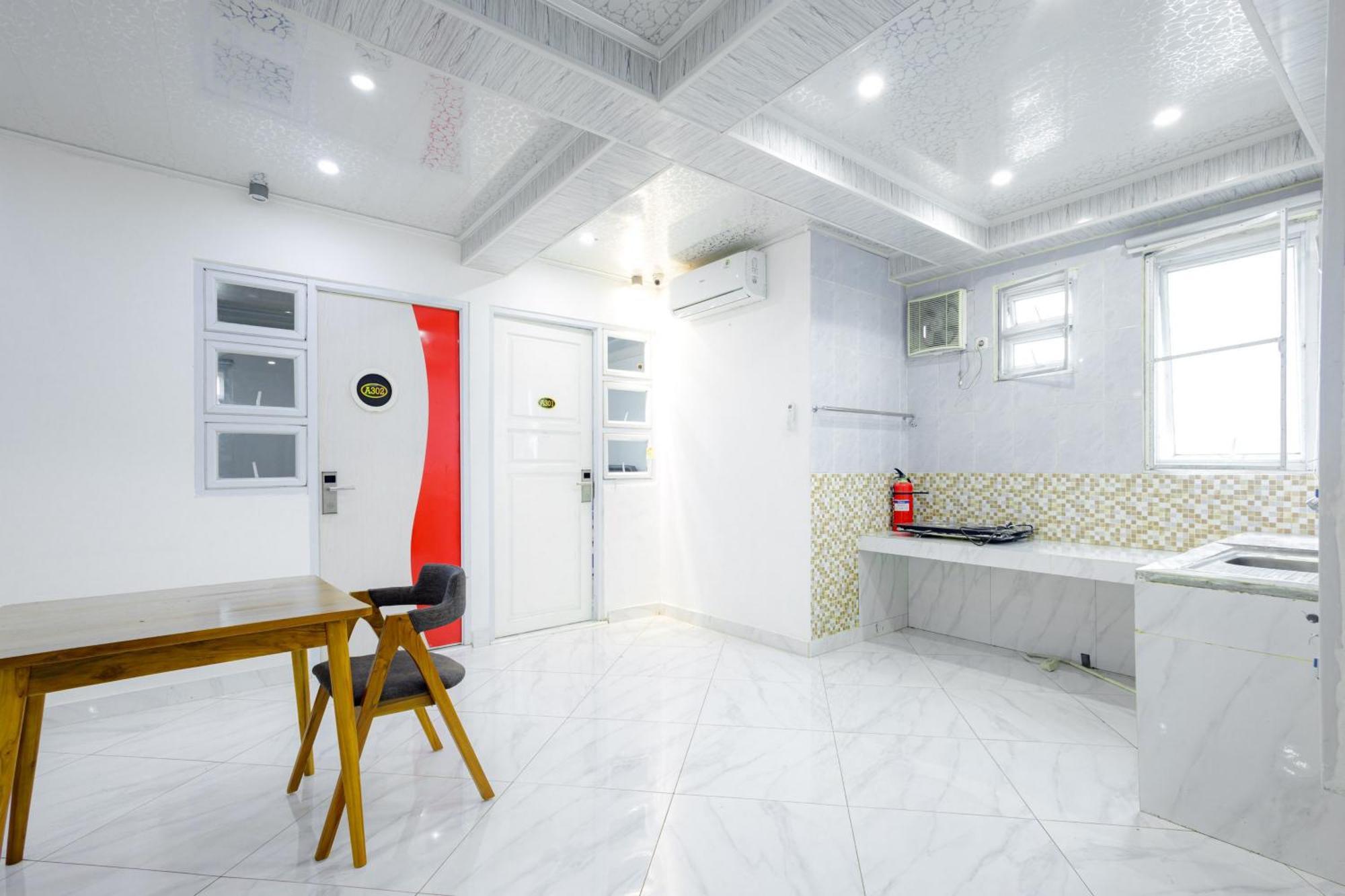 Urbanview Hotel Kota Tua Jakarta Extérieur photo