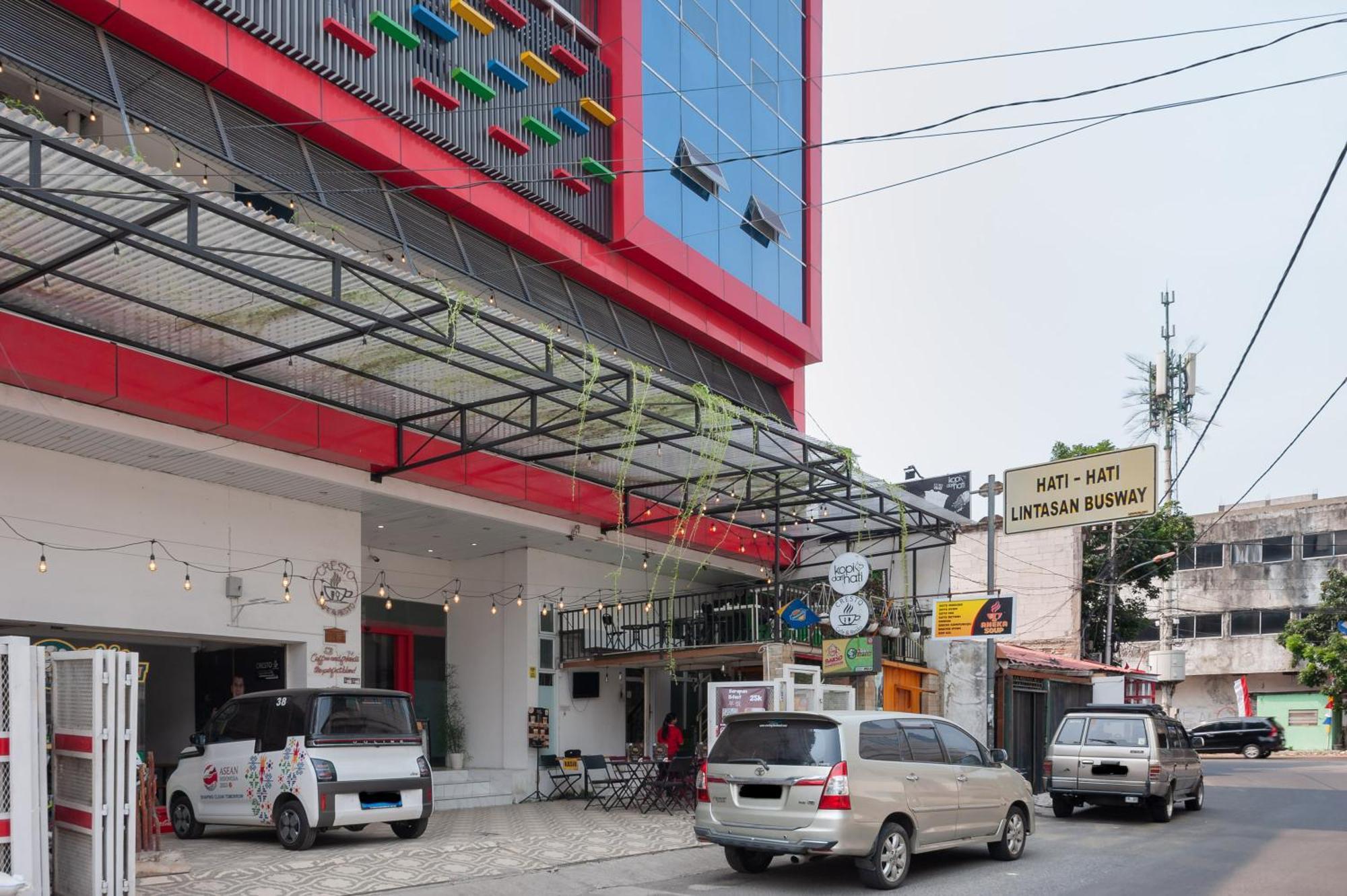 Urbanview Hotel Kota Tua Jakarta Extérieur photo